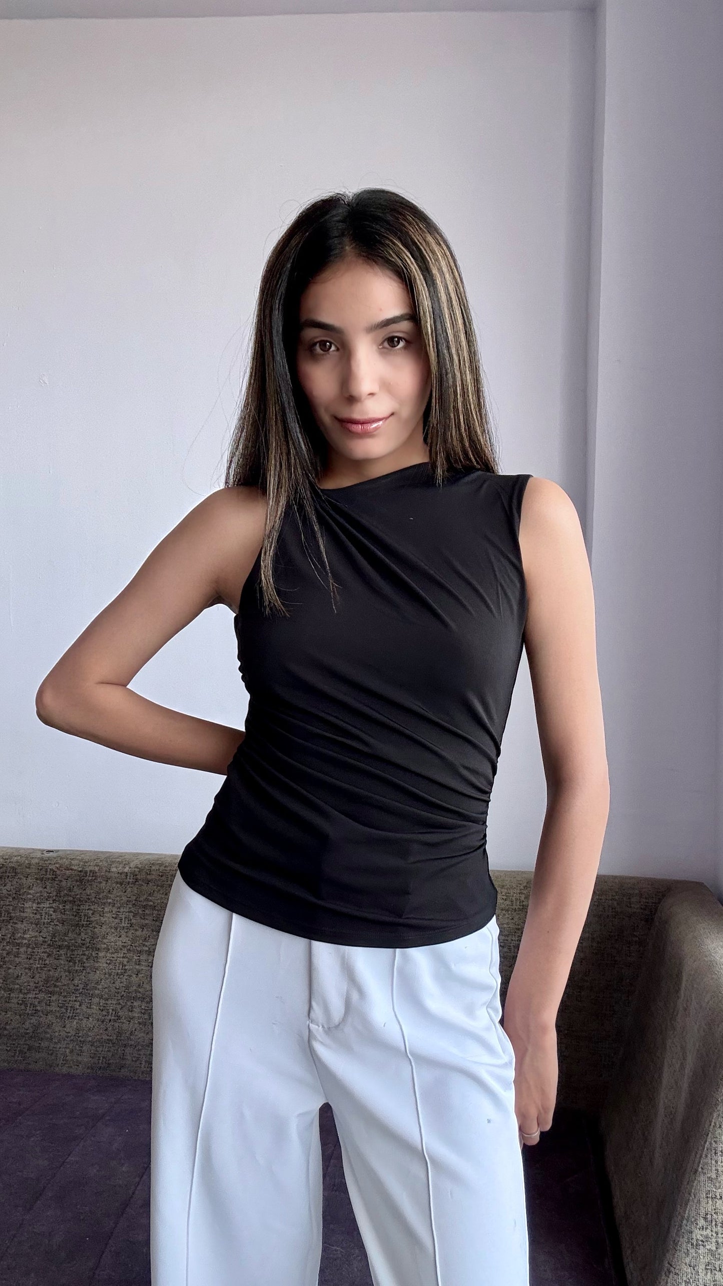 Lavaya Vera Top