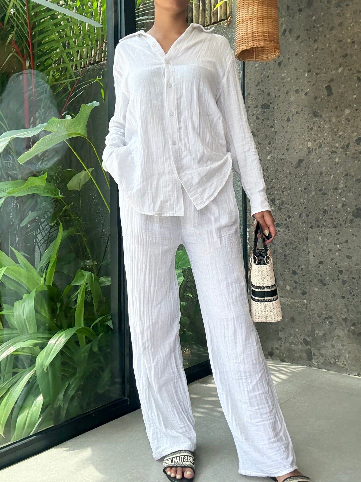 Lavaya Mira Linen Set