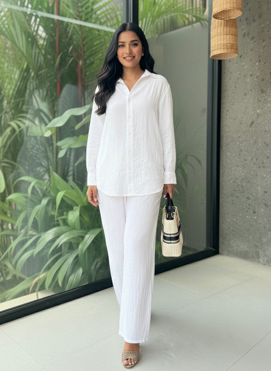 Lavaya Mira Linen Set