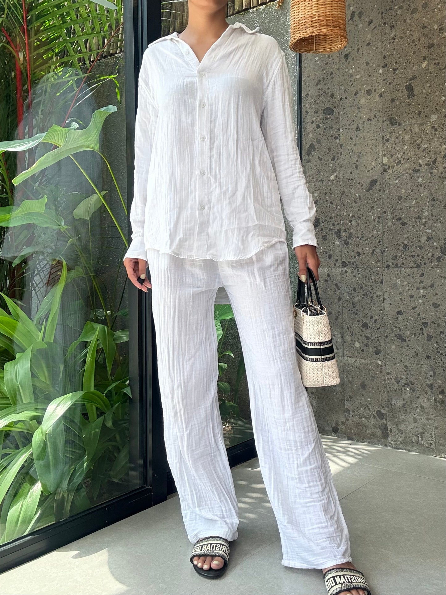Lavaya Mira Linen Set