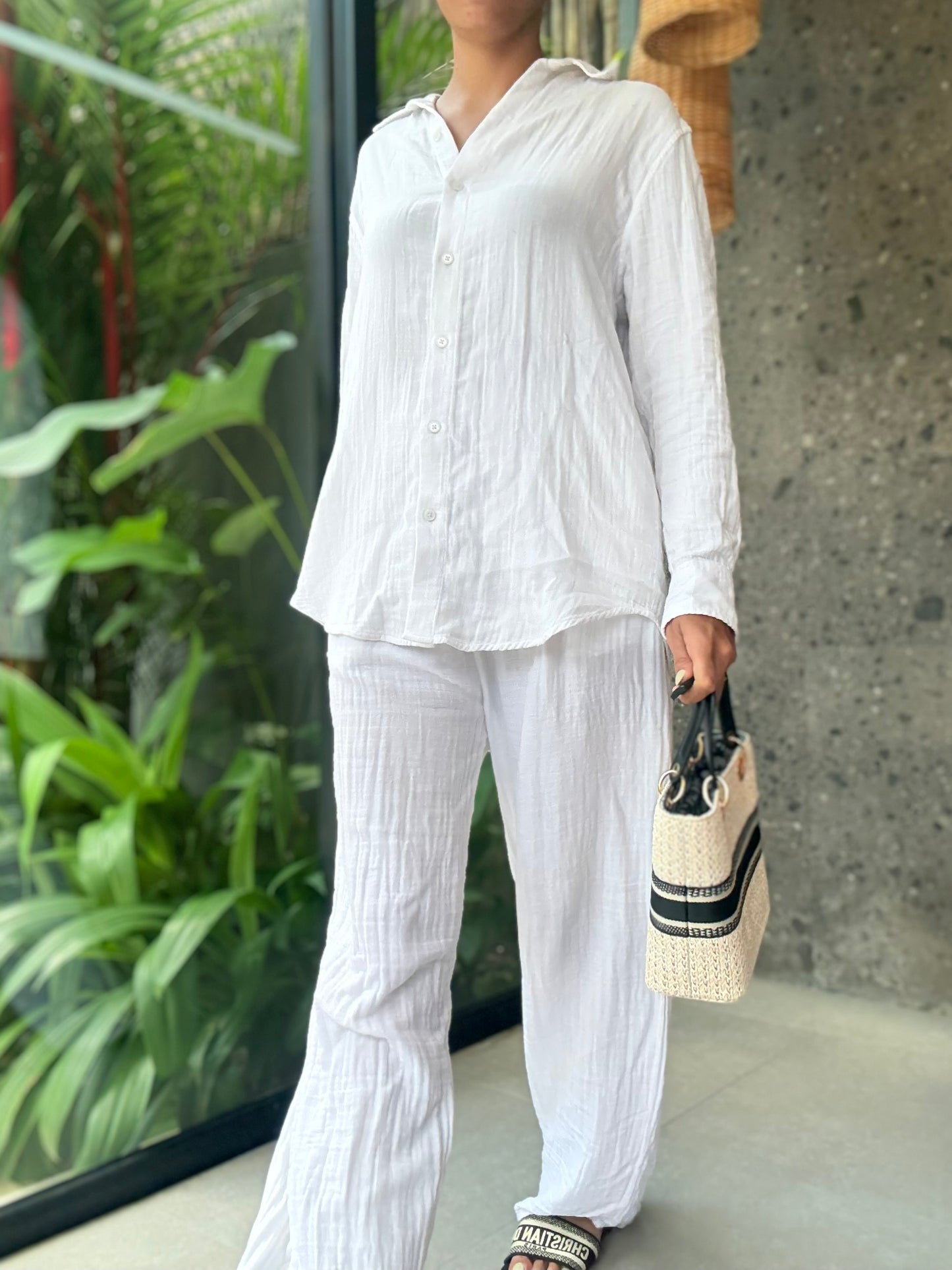 Lavaya Mira Linen Set