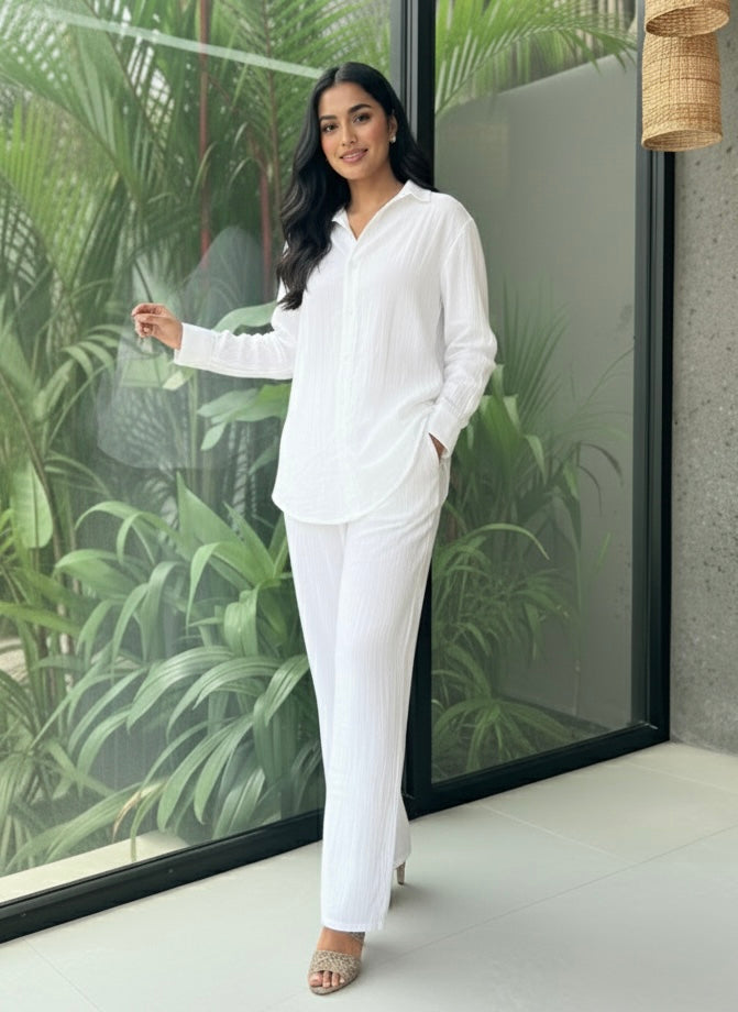 Lavaya Mira Linen Set