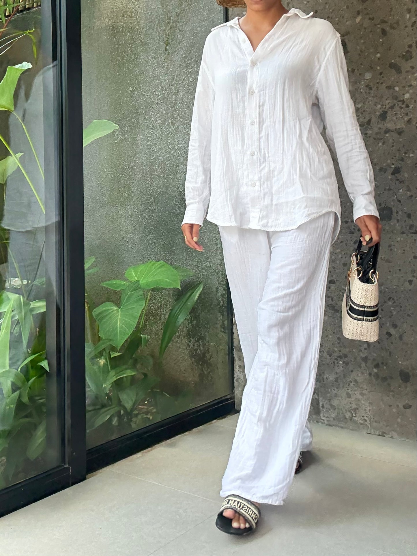 Lavaya Mira Linen Set