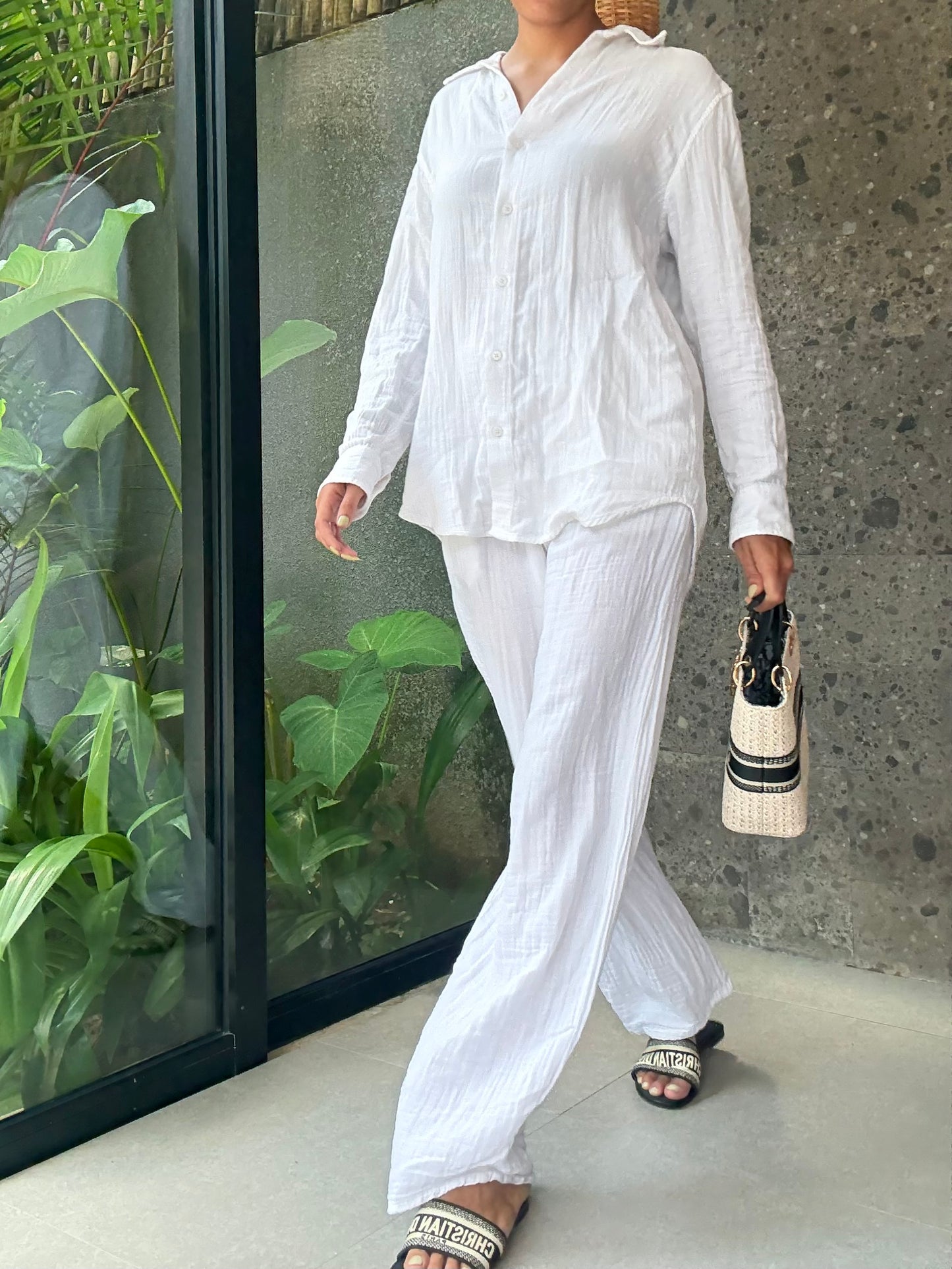 Lavaya Mira Linen Set